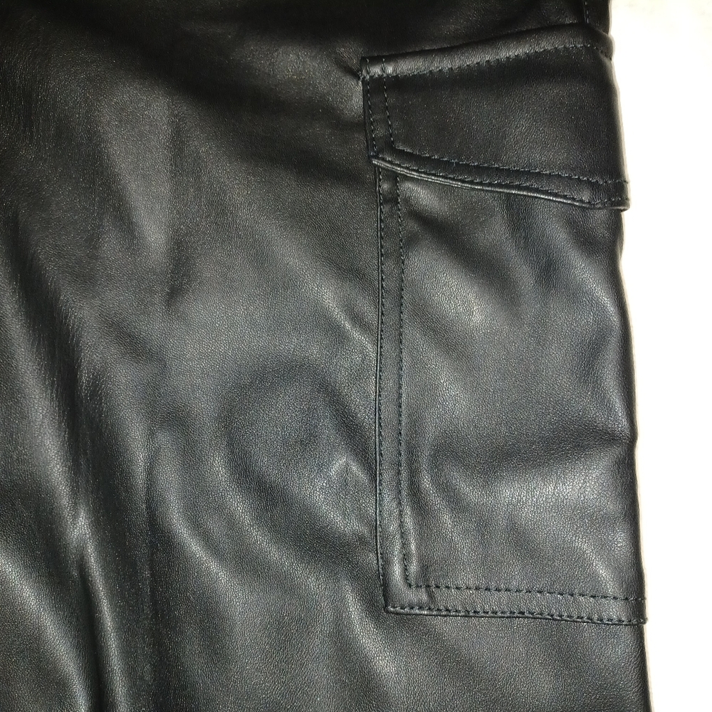 Almost Famous Faux Leather Joggers New - Picture 5 of 7